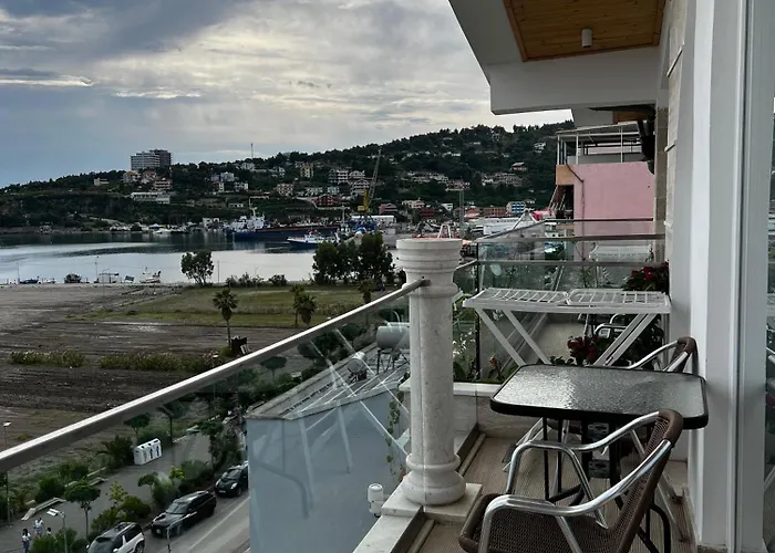 Hotel Trevi & Restorant, Shëngjin