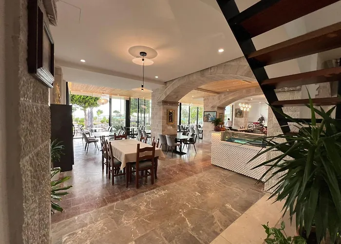 Hotel Trevi & Restorant, Shëngjin