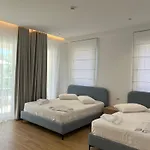 Trevi & Restorant, 4* Shëngjin