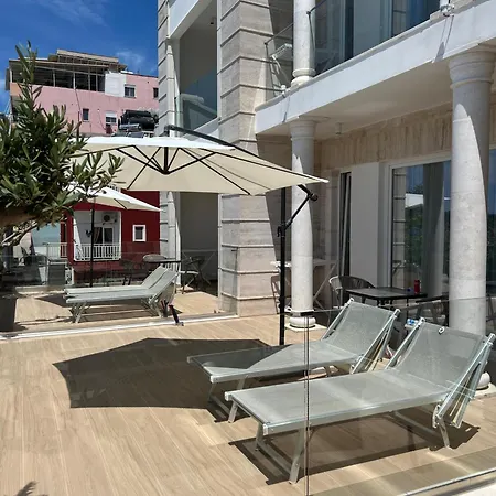 Trevi & Restorant, 4*