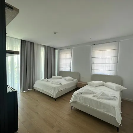 Hotell Trevi & Restorant, 4*