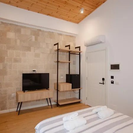 Trevi & Restorant, Hotel 4*