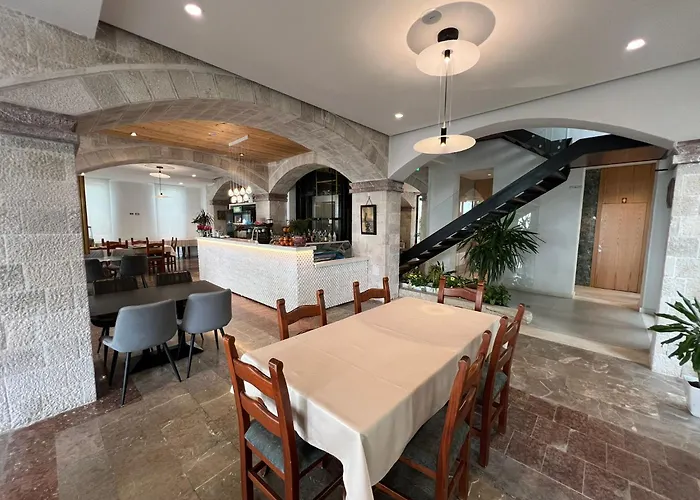 酒店 Trevi & Restorant, 4*